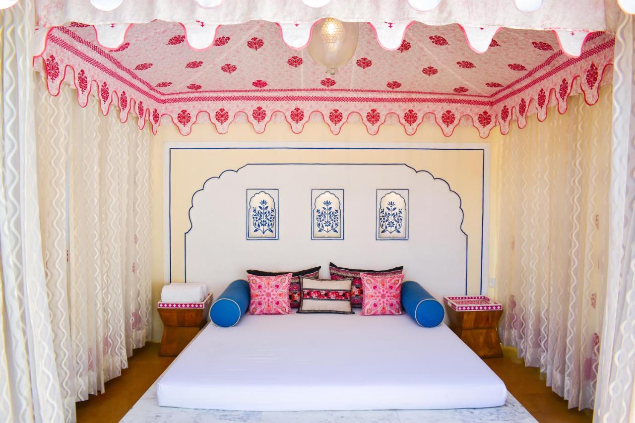 The Leela Palace Jaipur Exterior photo