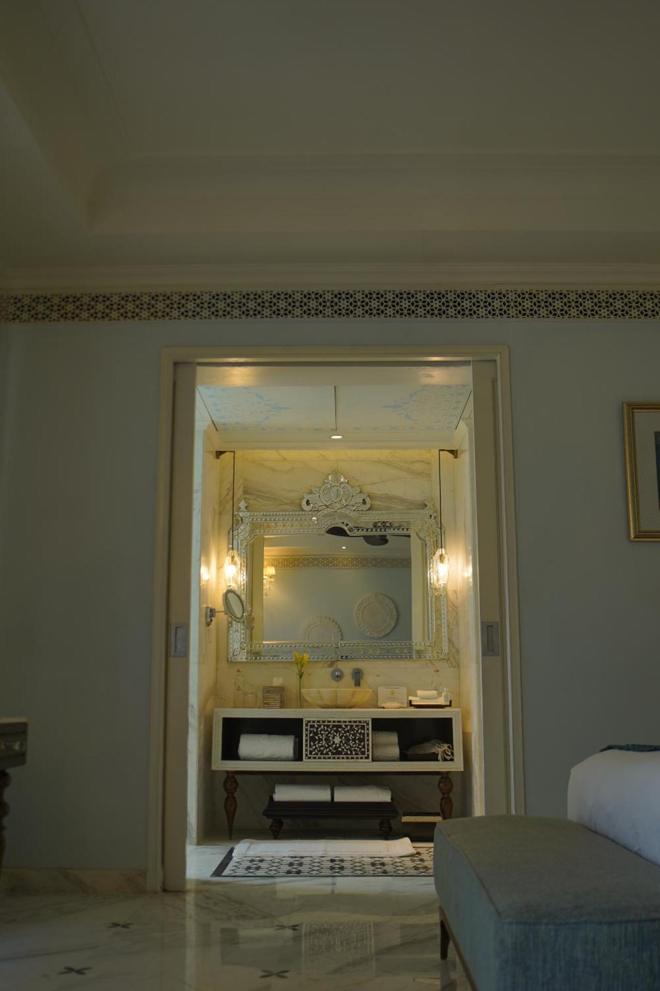 The Leela Palace Jaipur Exterior photo